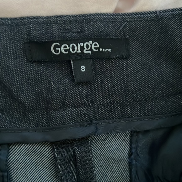 Dressy polished denim look dark navy shorts - Picture 4 of 5